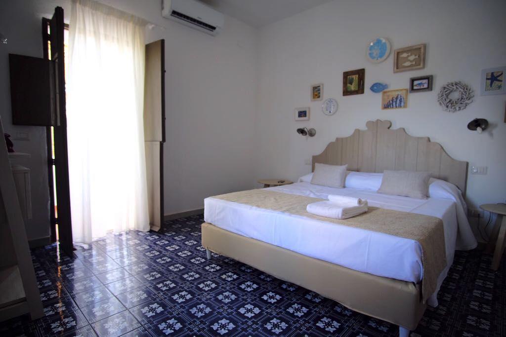 La Sciara Resort Hotel Stromboli Exterior photo